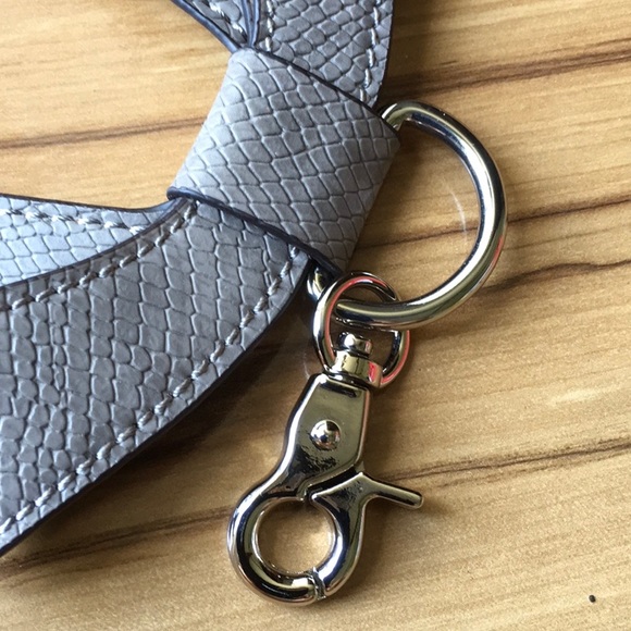 Jessica Simpson gray bow key holder - Picture 4 of 4